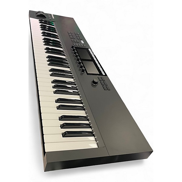 Used Native Instruments Komplete Kontrol S61 MKII MIDI Controller