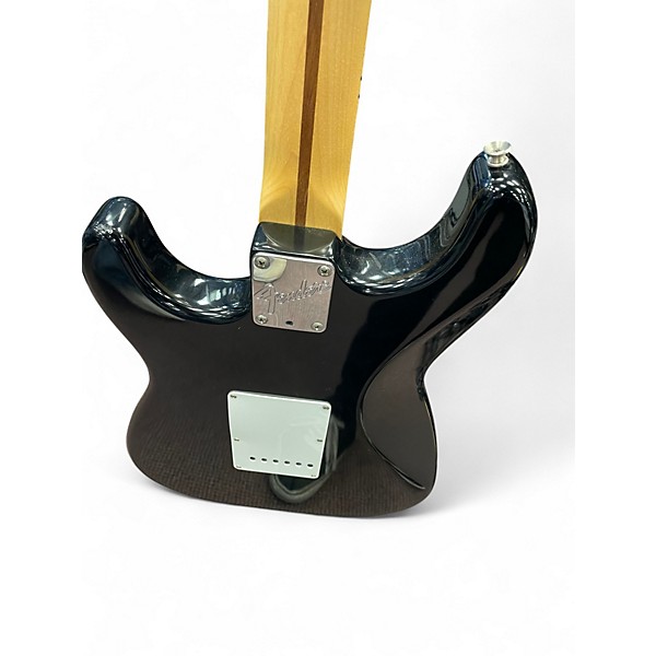 Used 1990s Fender Artist Series Eric Clapton Stratocaster BLACKIE Solid Body Electric Guitar