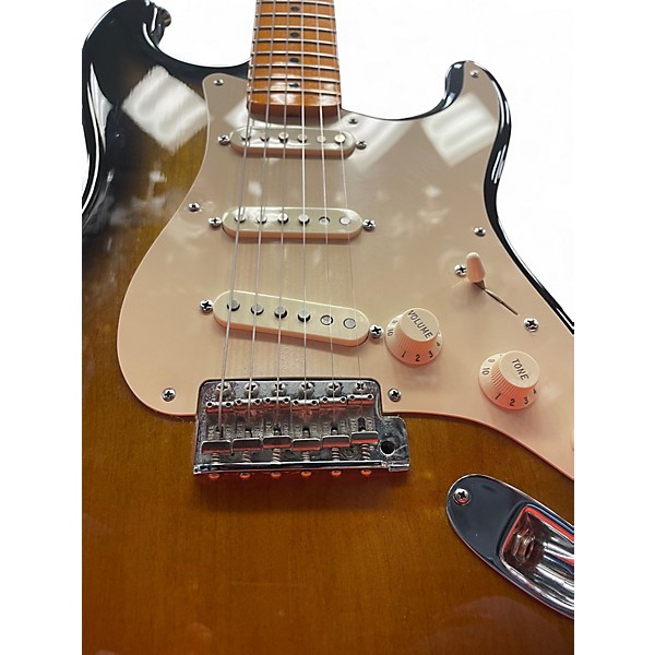 Used Fender Artist Series Eric Johnson Stratocaster Maple Solid Body Electric Guitar