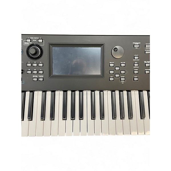 Used Yamaha MODX6+ Synthesizer