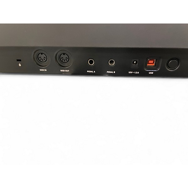 Used Native Instruments Komplete Kontrol S88 MK2 MIDI Controller