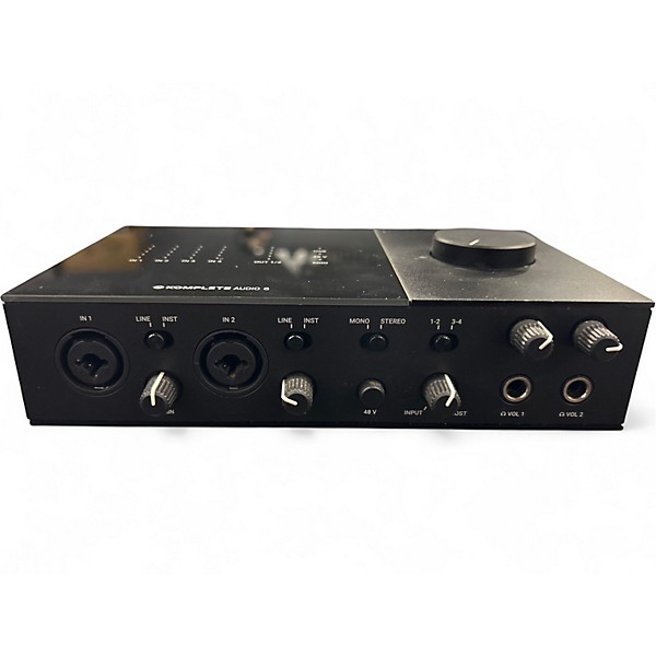 Used Native Instruments KOMPLETE AUDIO 6 Audio Interface