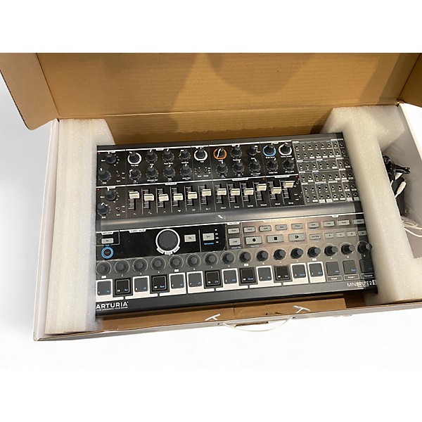 Used Arturia Minibrute 2 Synthesizer