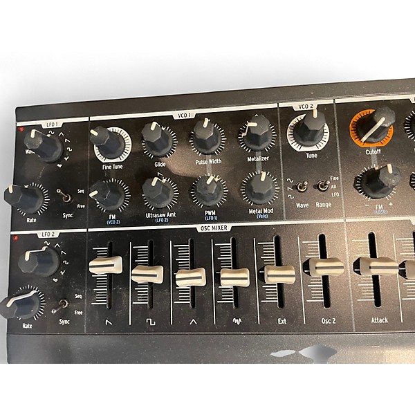 Used Arturia Minibrute 2 Synthesizer