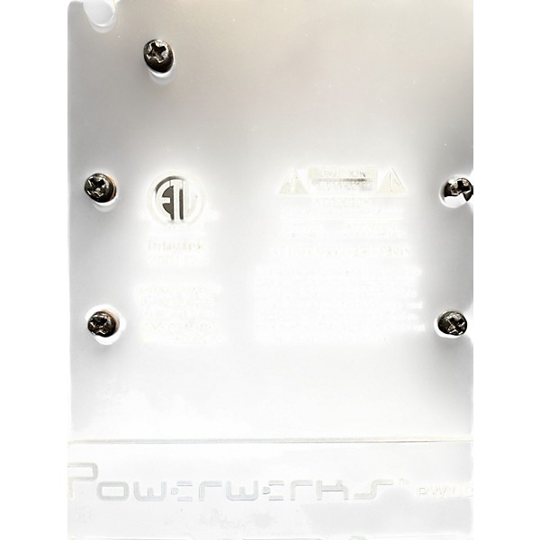 Used Powerwerks PW100T Powered Speaker