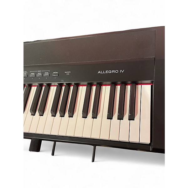 Used Williams allegro IV 88 key Digital Piano