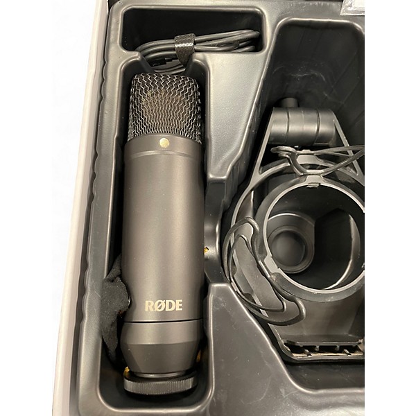 Used RODE COMPLETE STUDIO KIT NT1 AND A1 Dynamic Microphone