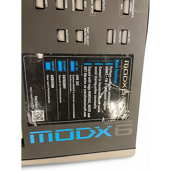 Used Yamaha modx6 Arranger Keyboard