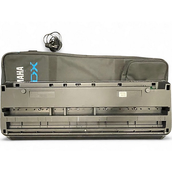 Used Yamaha modx6 Arranger Keyboard