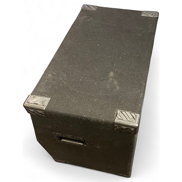 Used Fender PRO410 Bass Cabinet