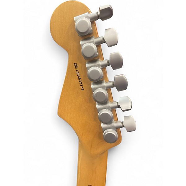 Used 2014 Fender Artist Series Jeff Beck Stratocaster Cream Solid Body Electric Guitar