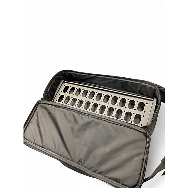 Used Livewire PB300 Pedal Board