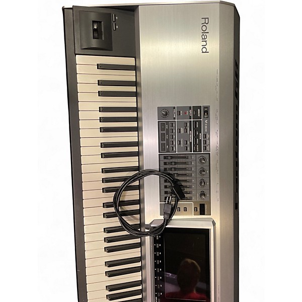 Used Roland Fantom G8 88 Key Keyboard Workstation