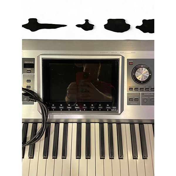 Used Roland Fantom G8 88 Key Keyboard Workstation