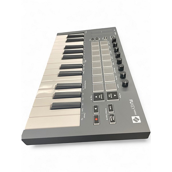 Used Novation FLKEY MINI 25 KEY MIDI MIDI Controller