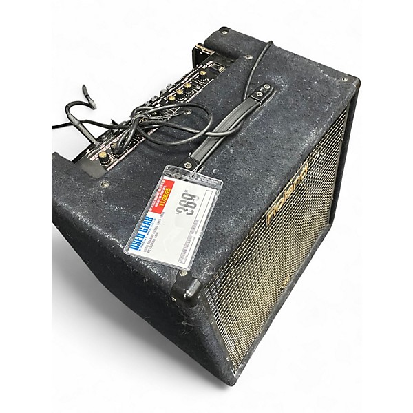 Used Roland KC550 1x15 180W Keyboard Amp