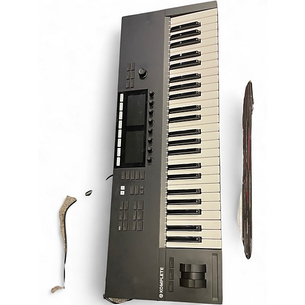 Used Native Instruments Komplete Kontrol S49 MK2 MIDI Controller