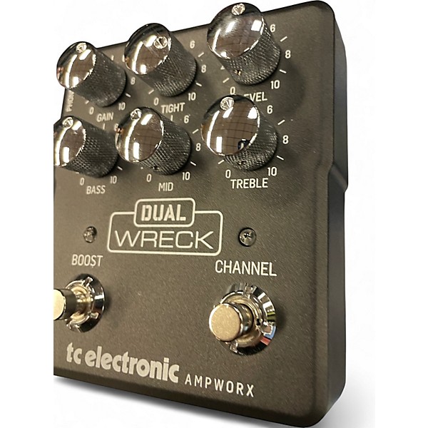 Used TC Electronic DUAL WRECK Battery Powered Amp