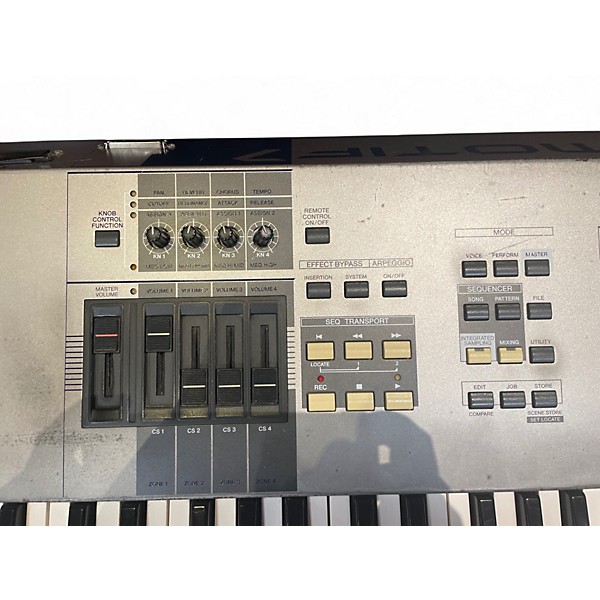 Used Yamaha Motif 7 76 Key Keyboard Workstation