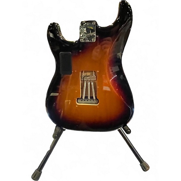 Used Fender Deluxe Roadhouse Stratocaster 2 Color Sunburst Solid Body Electric Guitar