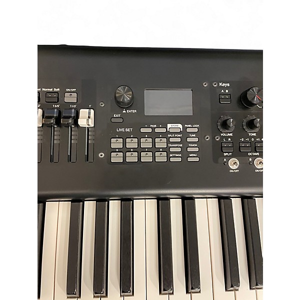 Used Yamaha YC88 Keyboard Workstation
