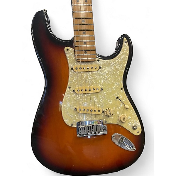 Vintage 1996 Fender 1996 Stratoaster 2 Tone Sunburst Solid Body Electric Guitar