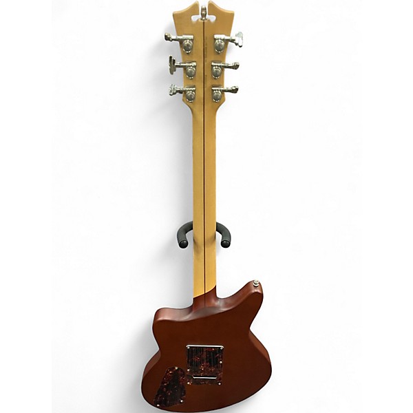 Used D'Angelico Deluxe Bedford SH Walnut Hollow Body Electric Guitar