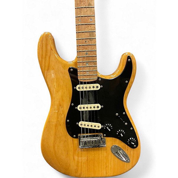 Used Fender Lite Ash Stratocaster Natural Solid Body Electric Guitar