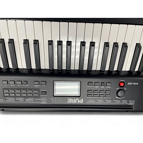 Used Hal Leonard puretone ma88 Portable Keyboard