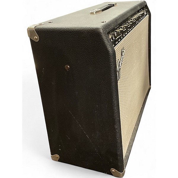 Used Fender Ultimate Chorus Guitar Combo Amp