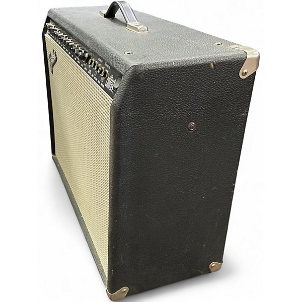 Used Fender Ultimate Chorus Guitar Combo Amp