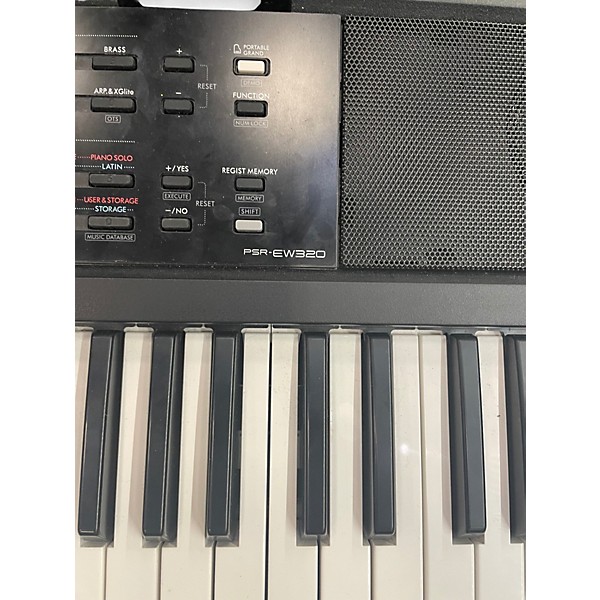 Used Yamaha PSREW320 Portable Keyboard