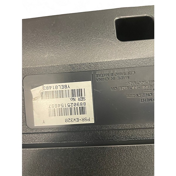 Used Yamaha PSREW320 Portable Keyboard