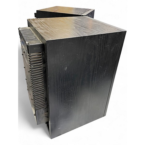 Used Mackie HR824 Pair Powered Monitor