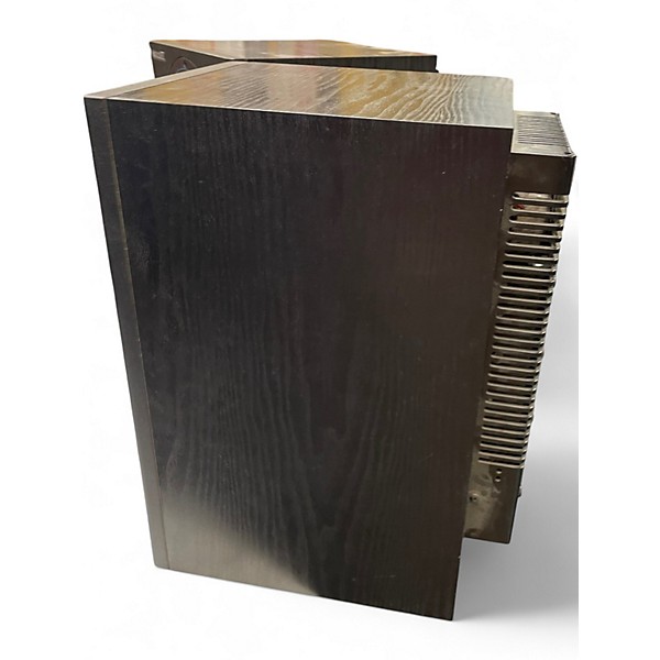 Used Mackie HR824 Pair Powered Monitor