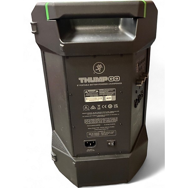 Used Mackie THUMP GO 8" Powered Speaker