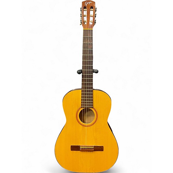 Used Goya GG10 Natural Classical Acoustic Guitar