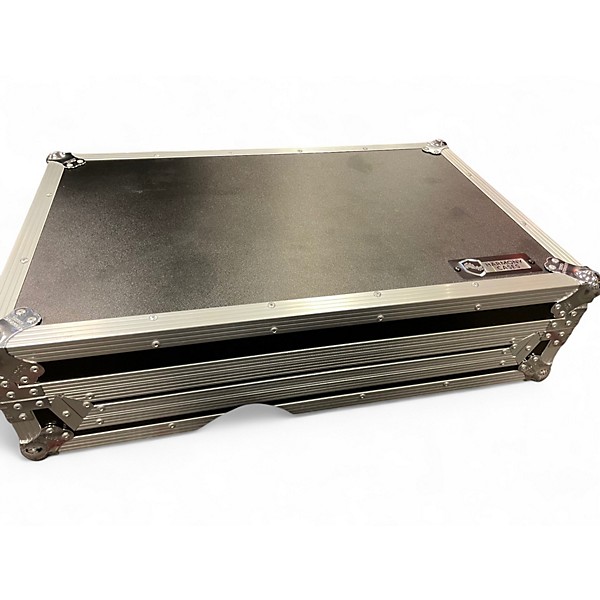 Used Harmony Cases HCDDJ1000LT 31x20x8 DJ Case
