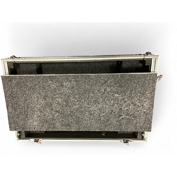 Used Harmony Cases HCDDJ1000LT 31x20x8 DJ Case