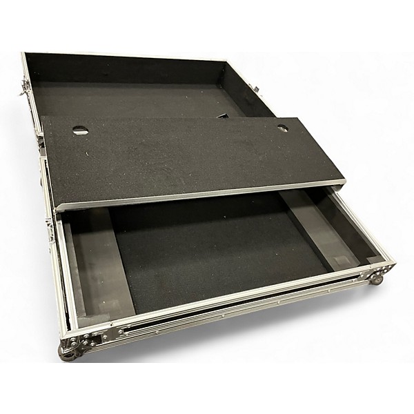 Used Headliner HL10007 33x20x8.5 DJ Case
