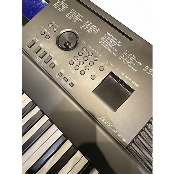 Used Yamaha DGX660 Portable Keyboard