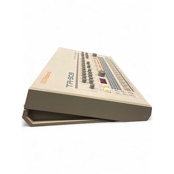 Vintage 1980s Roland TR-909 Sound Module