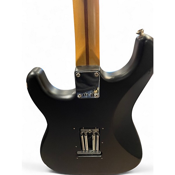 Used Fender NOIR SPECIAL EDITION STRATOCASTER NOIR Solid Body Electric Guitar