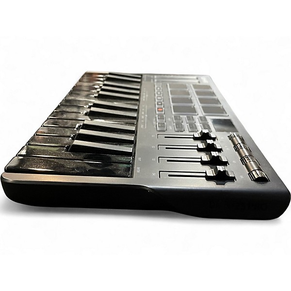 Used Donner DMK 25 PRO MIDI Controller