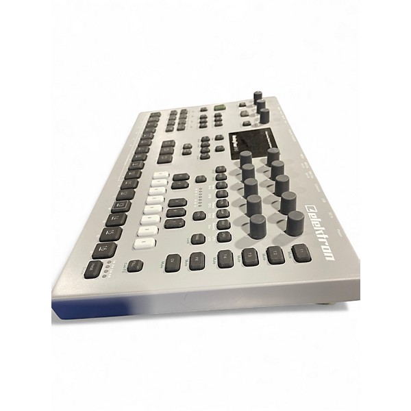 Used Elektron Analog Four Tabletop Synthesizer mkii Synthesizer