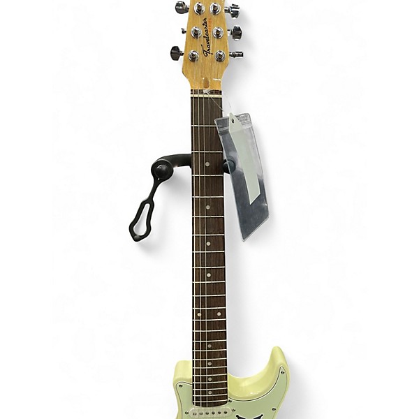 Used Traveler Guitar Travelcaster White Solid Body Electric Guitar