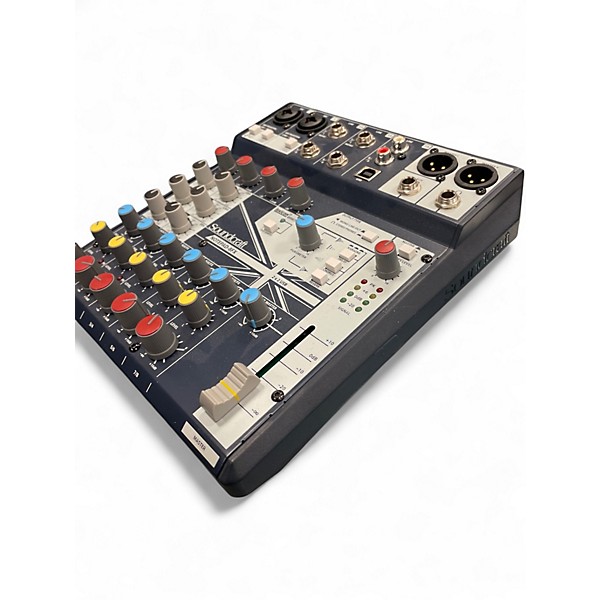 Used Soundcraft NOTEPAD-8FX Powered Mixer