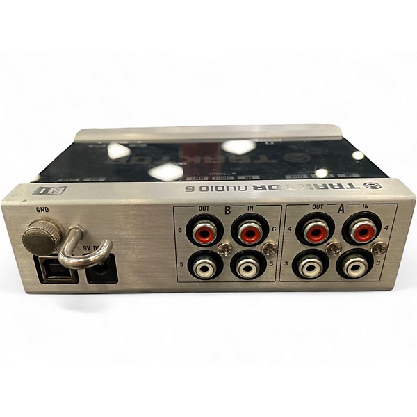 Used Native Instruments traktor audio 6 DJ Controller