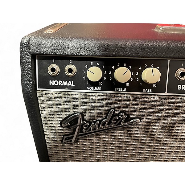 Used Fender Custom Vibrolux Reverb Tube Guitar Combo Amp