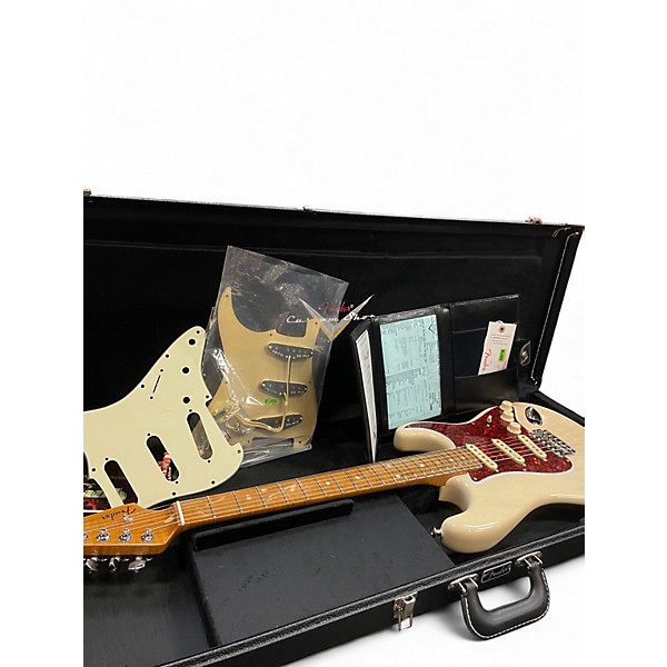 Used Fender B2 American Custom Stratocaster NOS Honey Blonde Solid Body Electric Guitar